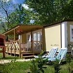 Campsite & Holiday 3* 메드베야
