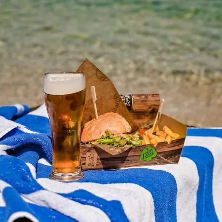 & -by Liburnia & Camping 3*