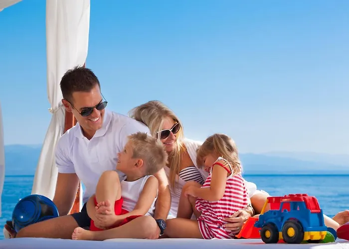 假日公园 Campsite & Holiday 3*