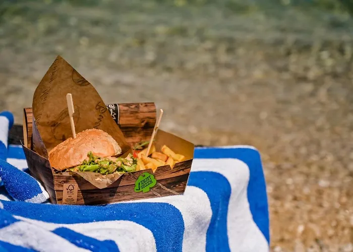 假日公园 Campsite & Holiday